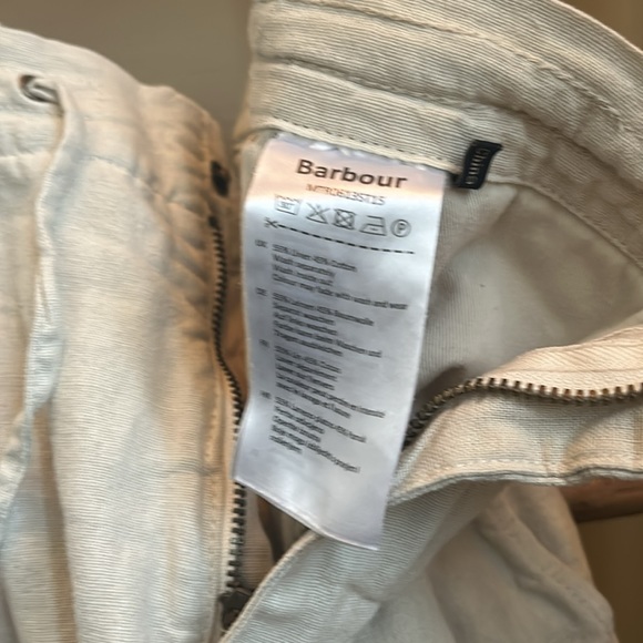 Men's Barbour Light Stone Linen Blend Shorts Size 36 - Picture 8 of 9